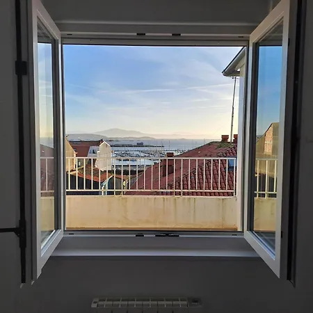 Lägenhet Atico Con Vistas A La Ria *