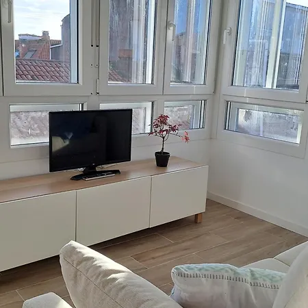Lägenhet Atico Con Vistas A La Ria